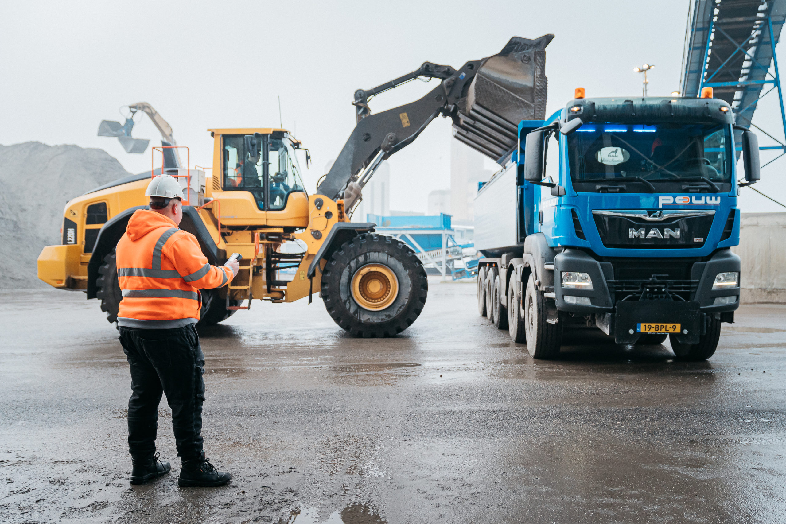 hoeveel mag een vrachtwagen wegen